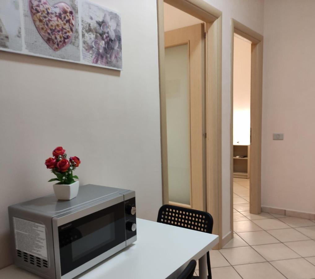 Lorenzo B&B House Battipaglia Bagian luar foto